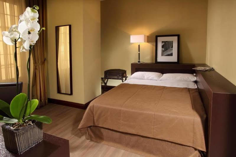 Hotel Boutique Nazionale Rome Bagian luar foto
